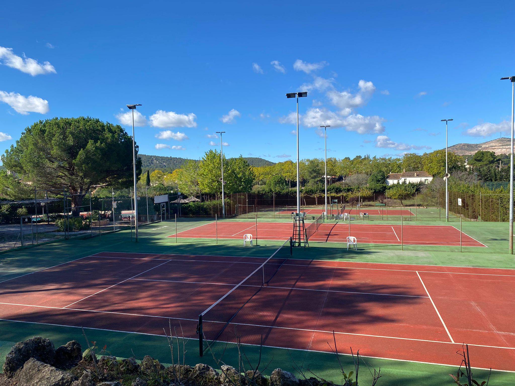 Pistes de tennis